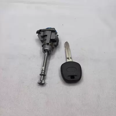 Suitable for Toyota door Car lock