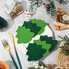 クリスマスツリーのフェルトのコースターの緑の木の飲み物のコースターの断熱茶のコーヒーのコースターはクリスマスの冬の家に適しています。
