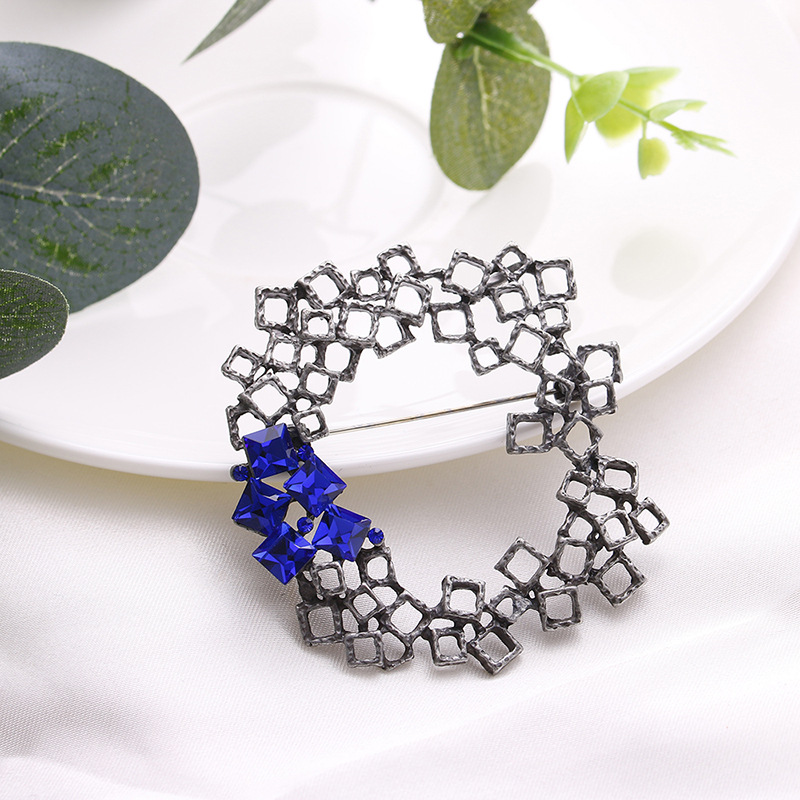 Elegante Kamelien Perlenbrosche Damen Luxus Mode Accessoire_voghion.com