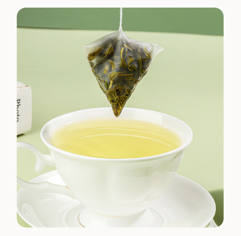 Luo Bu Ma Tea Bags Apocynum Herbal Tea 30g 3g x 10 Pyramid Bags in use