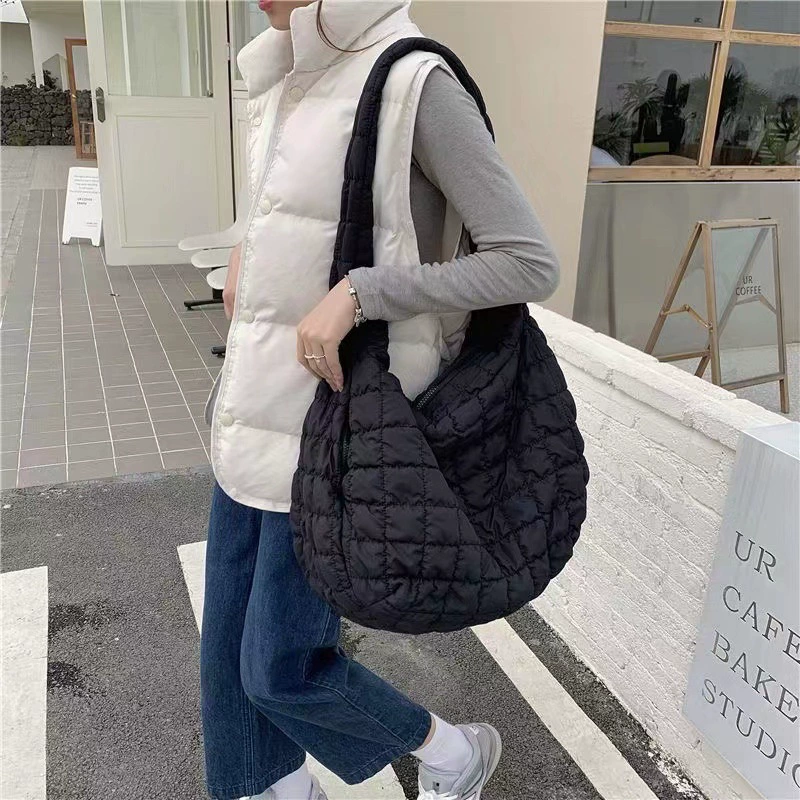 Spring duvet, capacious shoulder bag