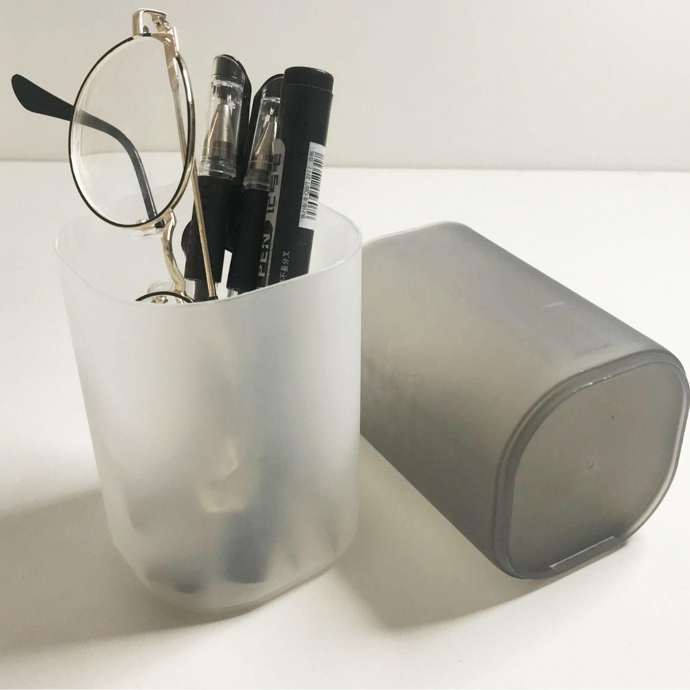 Caja de almacenamiento de escritorio T, simple, transparente, portalápices, organizador de papelería, brochas de maquillaje, lápices labiales