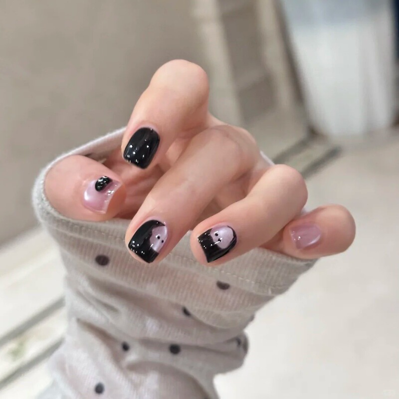 Handmade Halloween Ghost Cute Black and Pink Gradient Cartoon Girly Sweet Cool Nail Stickers