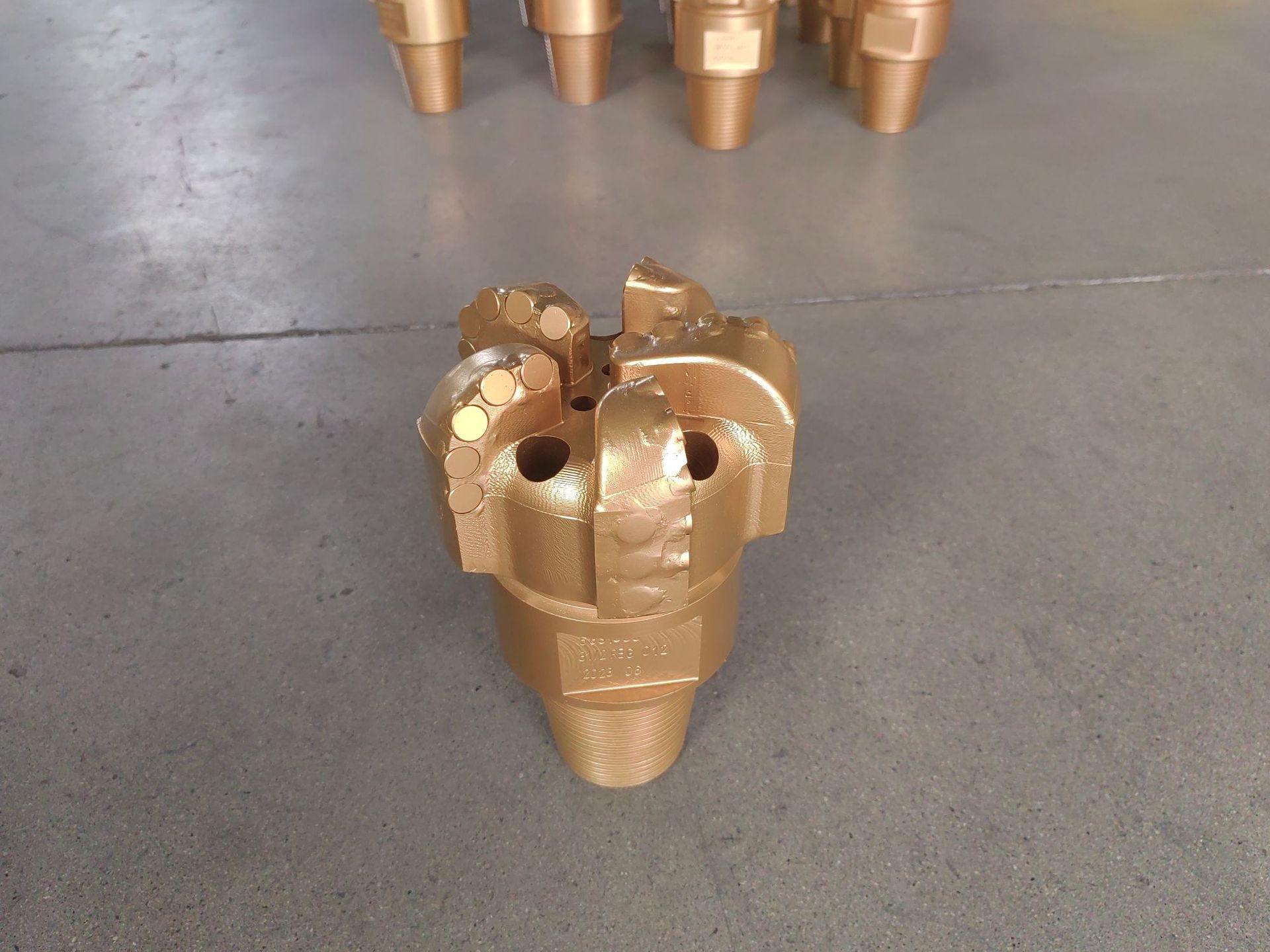 165mm五刀翼PDC钻头 6 1/2石油复合片钻头