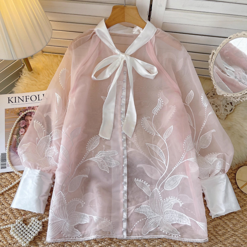 Damenbekleidung Damenoberteile neue Nische schwere Stickerei Schnürung Perlenknöpfe loses Netzhemd_voghion.com