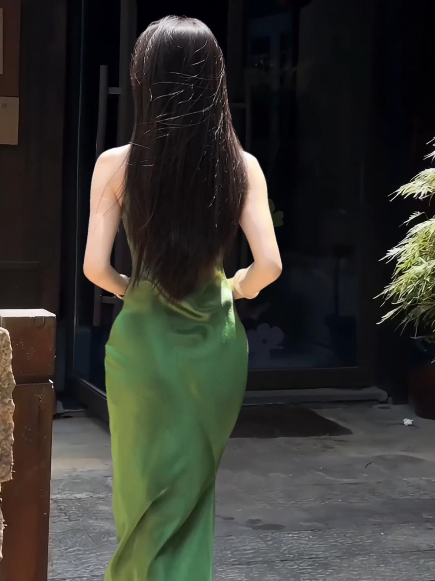 Đầm ôm body nữ kiểu tân Trung Hoa tay ngắn — màu xanh đậm chi tiết 2