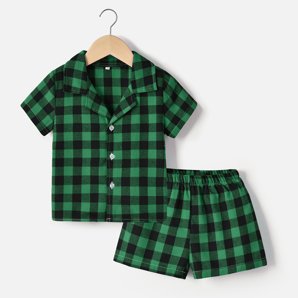2024 comercio exterior ropa para niños y niñas rebeca de manga corta a cuadros con solapa de verano pantalones cortos elástico pijamas kids de dos piezas