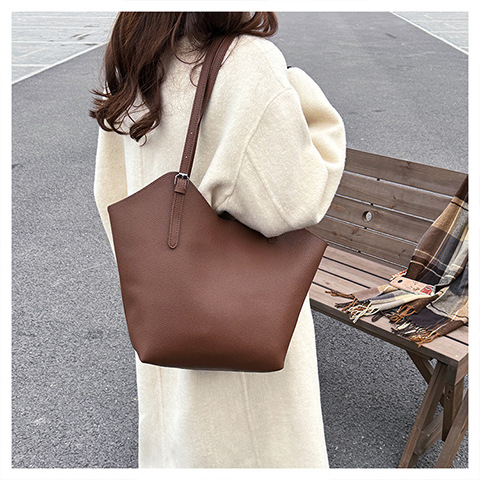 638g Weight Polyester Lining Material Magnetic Buckle Closure Type Double Shoulder Straps Strap Type Tote Bag Bags Type Casual, Daily, Shopping Occasion Pu Leather Material Solid Color Pattern All Seasons Season Women's Gender Classic Style Style Dumpling Shape Shape Women's Pu Leather Solid Color Classic Style Dumpling Shape Magnetic Buckle Tote Bag 11