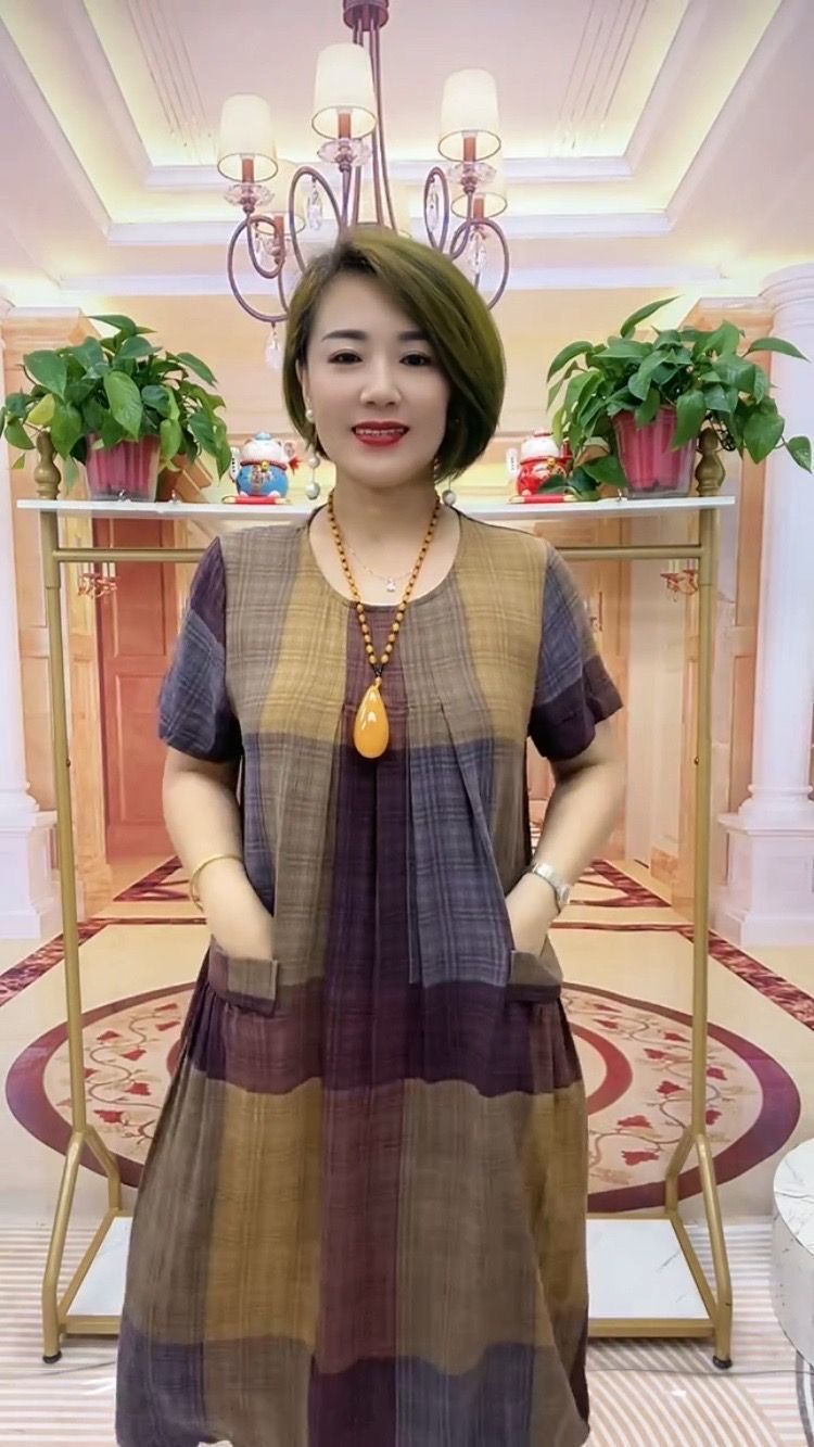 Summer Dress Image 3