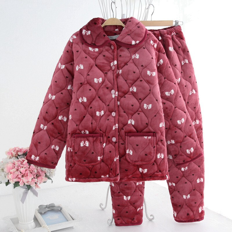 Middle-Aged and Elderly Women's Winter Pajamas, Three-Layer Quilted Thickeneded Flannel, Mother's Style, Warm and Velvet, Plus Size Mother's Style