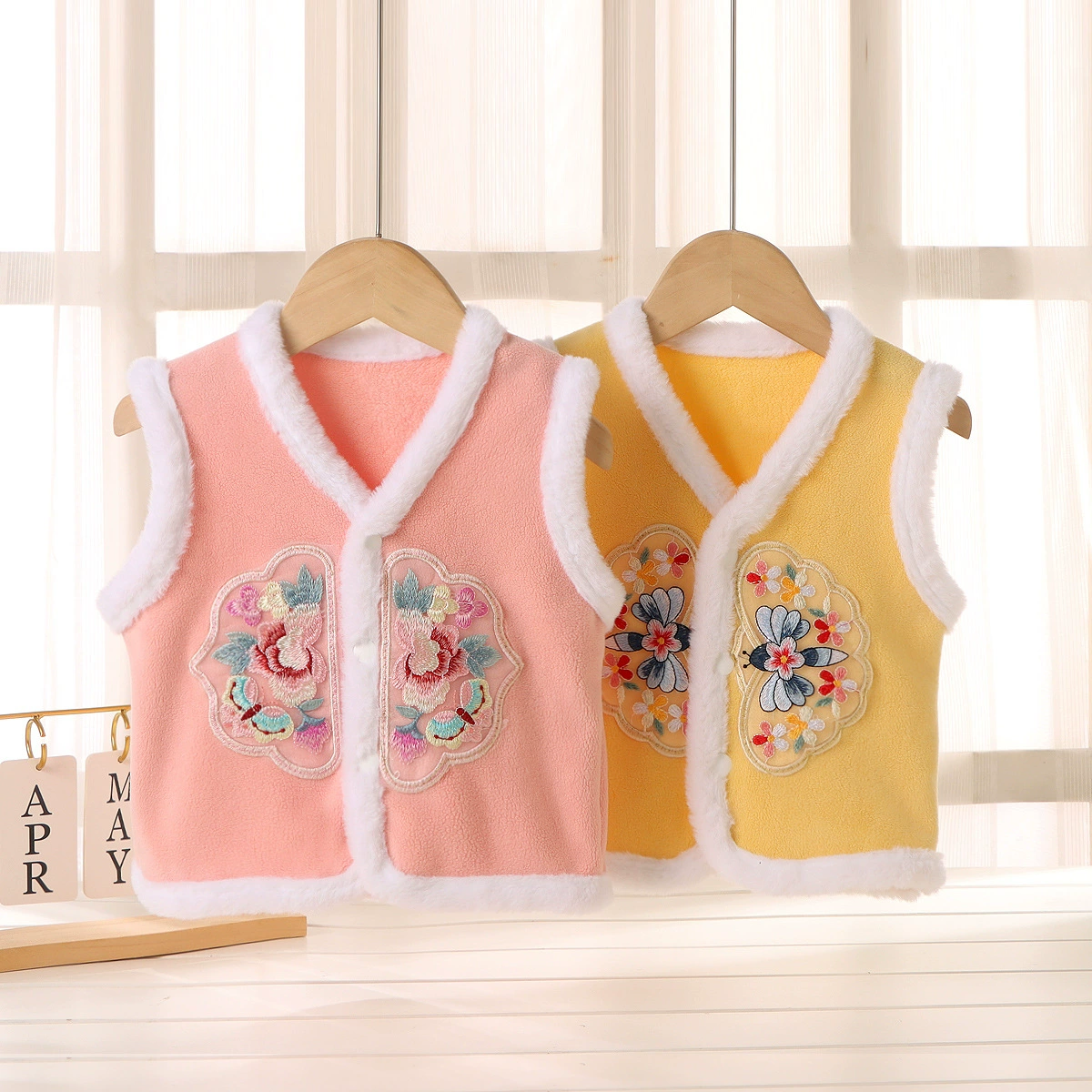 Австрийский бархатный теплый жилет для девочек, верхняя одежда, новый детский жилет в китайском стиле, осенне-зимний верхний топ для младенцев