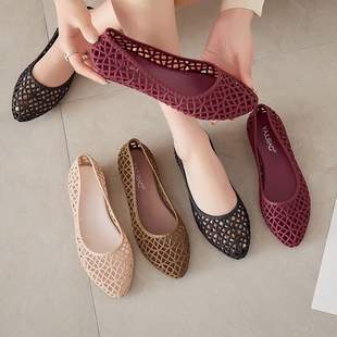 Plastic Flat Heel Rain Shoes Women's Summer Fashionable Hollow Breathable Jelly Waterproof Single-layer Shoes Non-slip Beach Sandals Women's Seaside