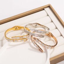 �|�}�羳ؐ���߹Ǖr���֭h���_�������CŮ����|�䵭�L�������