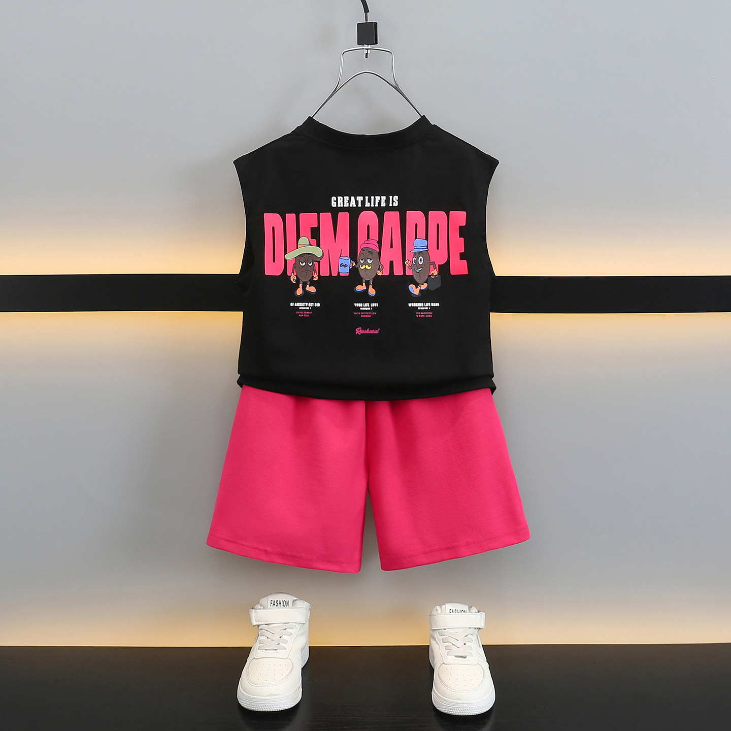 8517 traje de chaleco para niños pantalones cortos sin mangas de verano para niños de dos piezas 2025 nueva ropa de calle frita para bebés 3