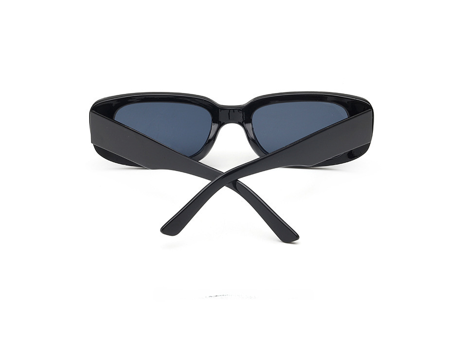 Neliönmuotoiset mustat 2024 uudet aurinkolasit miesten eurooppalaisille ja amerikkalaisille rajat ylittäville ulkomaankaupan lasit naisten retro-ultraviolettisuojatut aurinkolasit_voghion.com