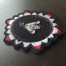 小蜜蜂黄蜂绣花标软胶拼接款混合绳绣特种绣补丁贴装饰修补贴现货