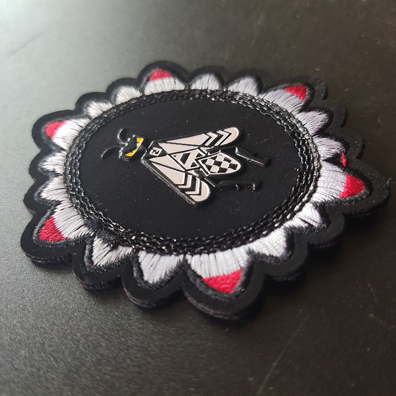 小蜜蜂黄蜂绣花标软胶拼接款混合绳绣特种绣补丁贴装饰修补贴现货