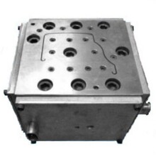 PVC中空屋檐天沟雨槽挤出生产设备塑料模具 工厂定制