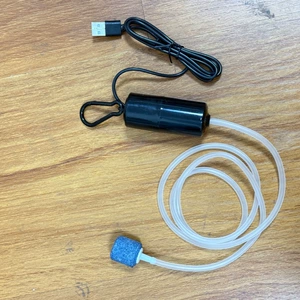Рыба -аквариум кислородный насос USB молчаливый кислородный насос Домашний аквариум кислородный насос рыбалка небольшая кислородная машина