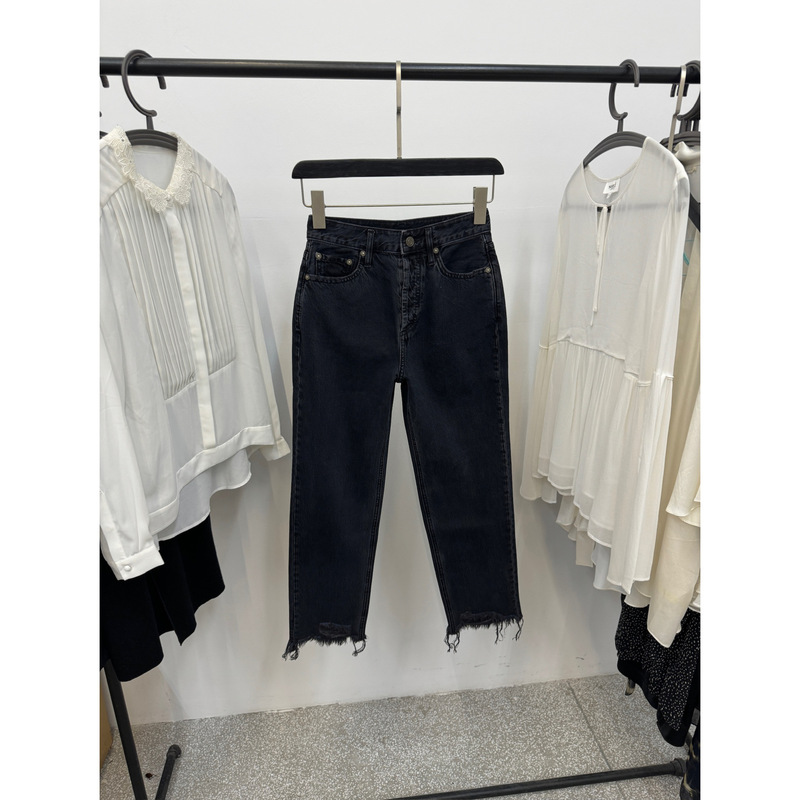 Tail single AG plant blue dyed classic Micro cocoon small straight profile jeans