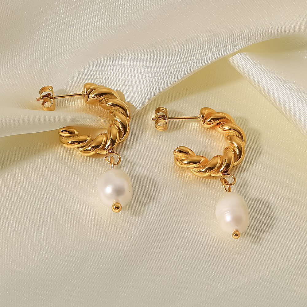 Fashion Geometric Stainless Steel Gold Plated Freshwater Pearl Gold Plated Drop Earrings display picture 4