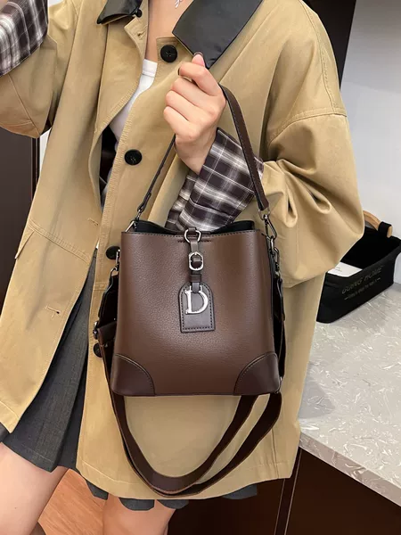 Cross-Border New Style Large-Capacity Handbag, Soft Leather Shoulder Bag, High-End and Practical Bucket Bag, Large-Capacity Tote Bag