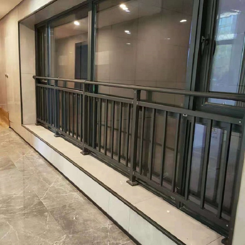锌钢护栏铁艺阳台金属栏杆基材采用热镀锌管表面为静电喷涂款式全