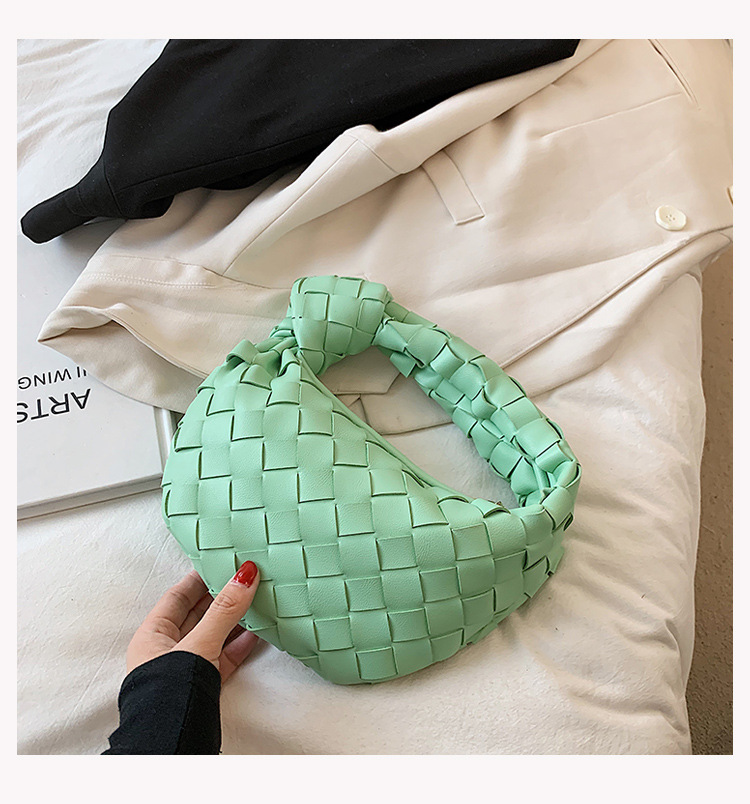 Solid Color Woven Knot Portable Croissant Bag Wholesale Nihaojewelry display picture 4