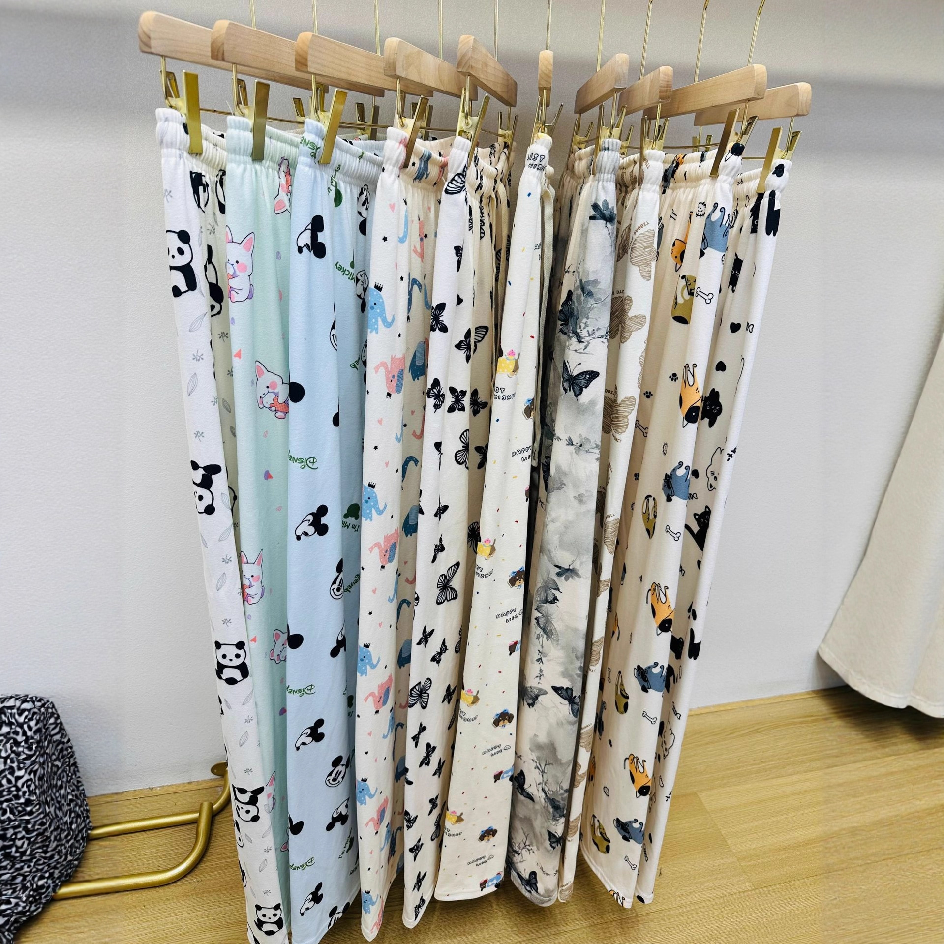 男女同款德绒印花睡裤宽松春秋冬居家睡衣裤子可外穿遛弯休闲裤子