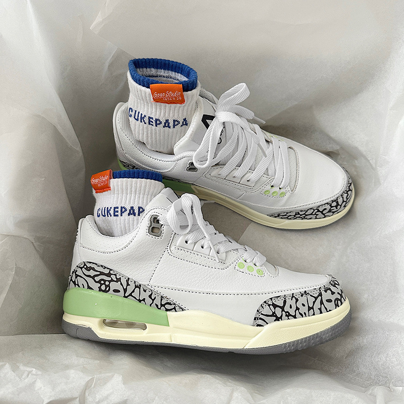 2023 Frühjahr neue Luftkissen-Sportschuhe männliche und weibliche Studenten Basketballschuhe Nische lässige kleine weiße Schuhe Paar Laufschuhe_voghion.com