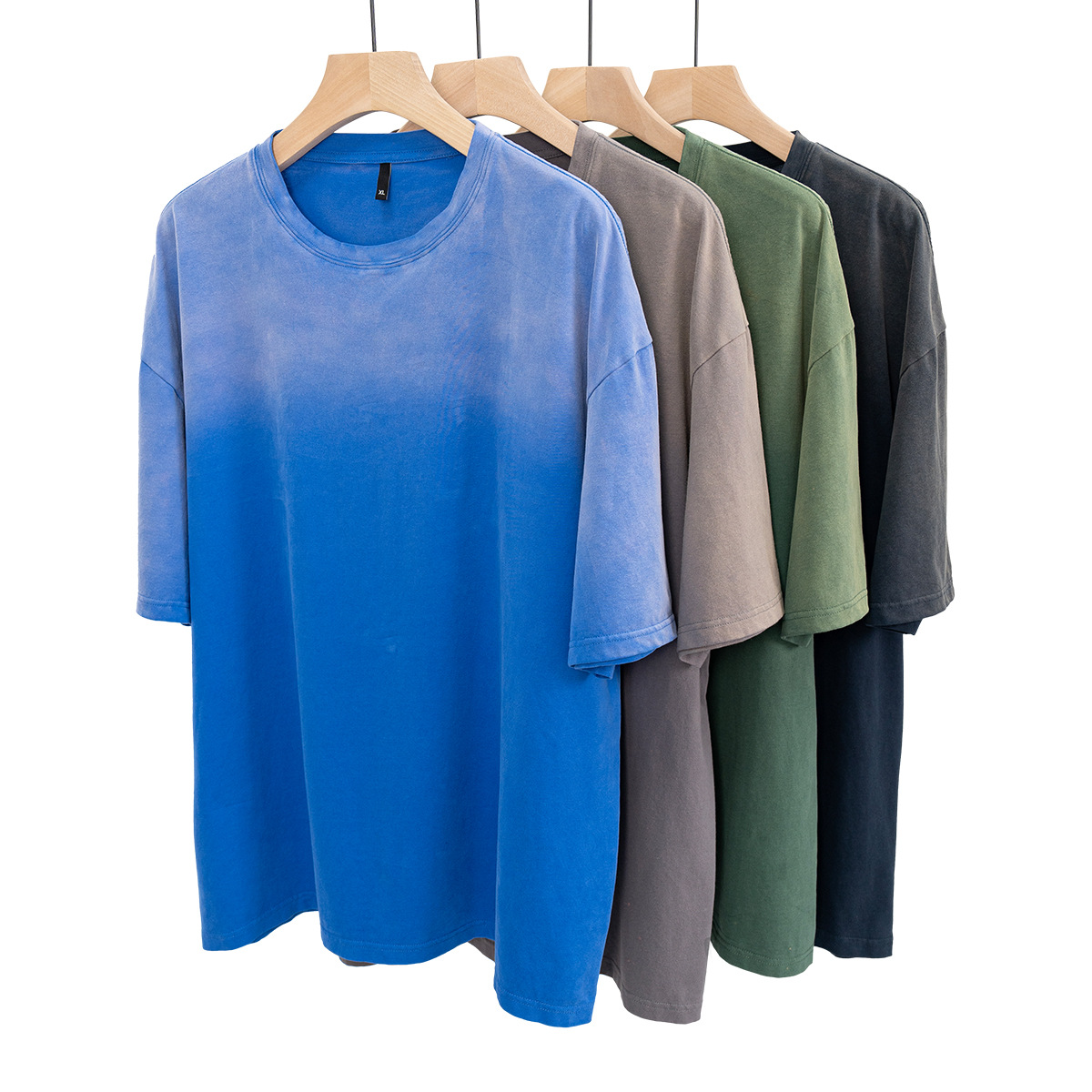 Ropa de hombre juvenil de verano casual callejera pesada lavado con agua camiseta de manga corta marca de moda de pulverización de caballo de mar de estilo retro