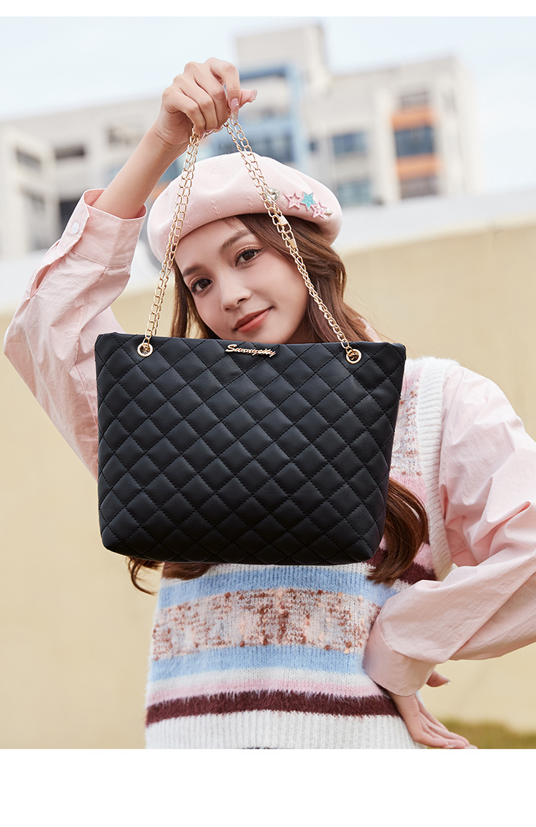 341g Weight Polyester Lining Material Magnetic Buckle Closure Type Double Shoulder Straps Strap Type Tote Bag Bags Type Daily, Street Occasion Pu Leather Material Solid Color Pattern All Seasons Season Women's Gender Classic Style, Streetwear Style Square Shape Medium Size Women's Medium Pu Leather Solid Color Classic Style Streetwear Square Magnetic Buckle Tote Bag 7