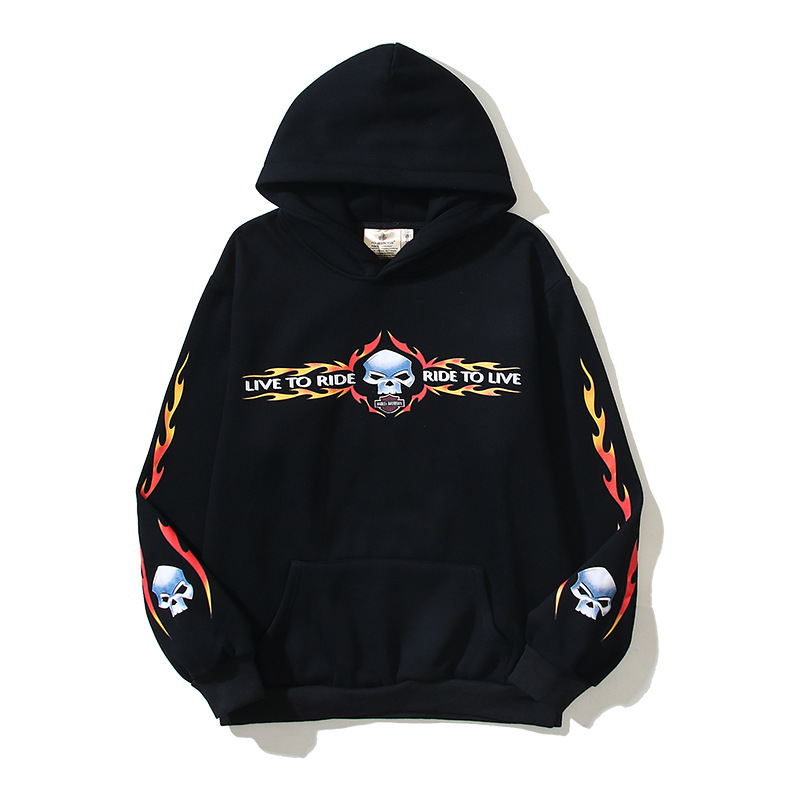 Celebridade da moda de rua com o mesmo estilo Kanye moletom com capuz superior, capuz com caveira e braço qilin_voghion.com