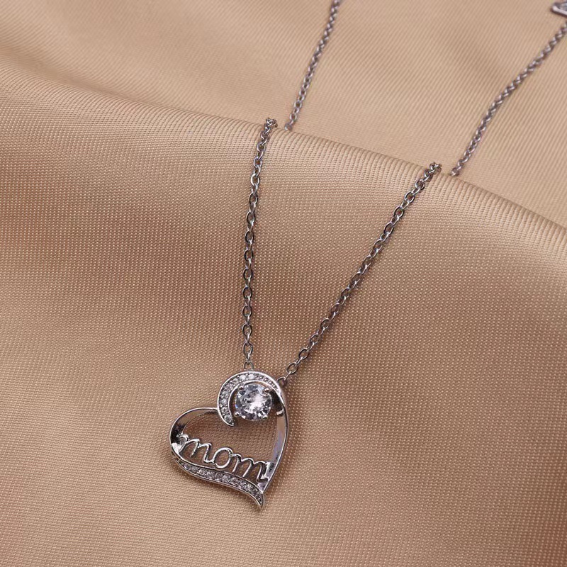 Copper Elegant Simple Style Letter Heart Shape Necklace display picture 3