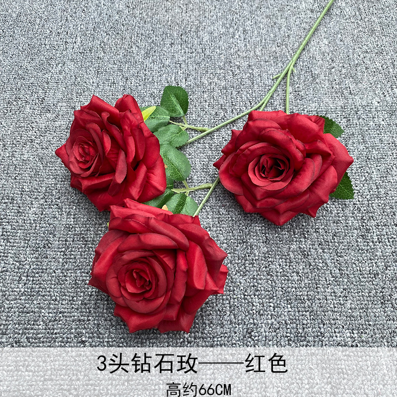 Rosa roja cascada flor artificial pared Punch-en apoyos boda arreglo de flores decoración del hogar 3 diamante rosas