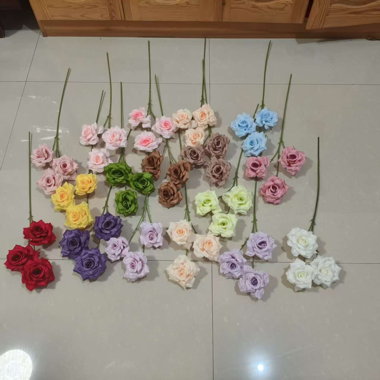仿真花三头钻石玫瑰花厂家直销高端新款花艺床花婚庆花艺花材必备