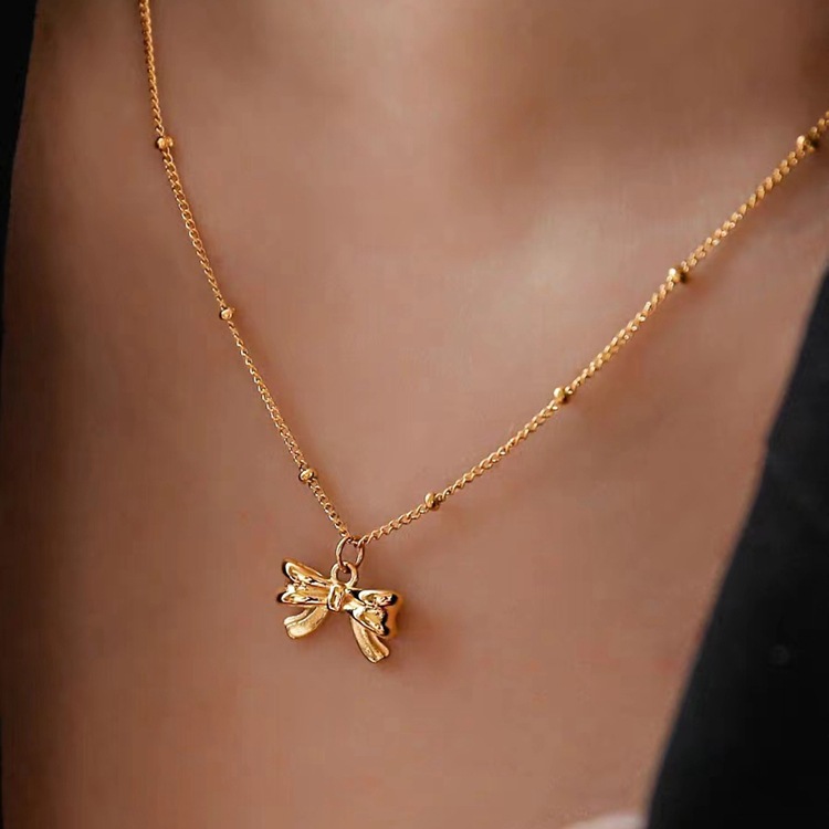 Titanium Steel Chain Material Titanium Steel Copper 18K Gold Plated Retro Bow Knot Pendant Necklace