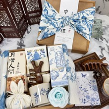 中秋礼盒中式木盒青花瓷伴手礼公司送客户企业商务活动礼品套装
