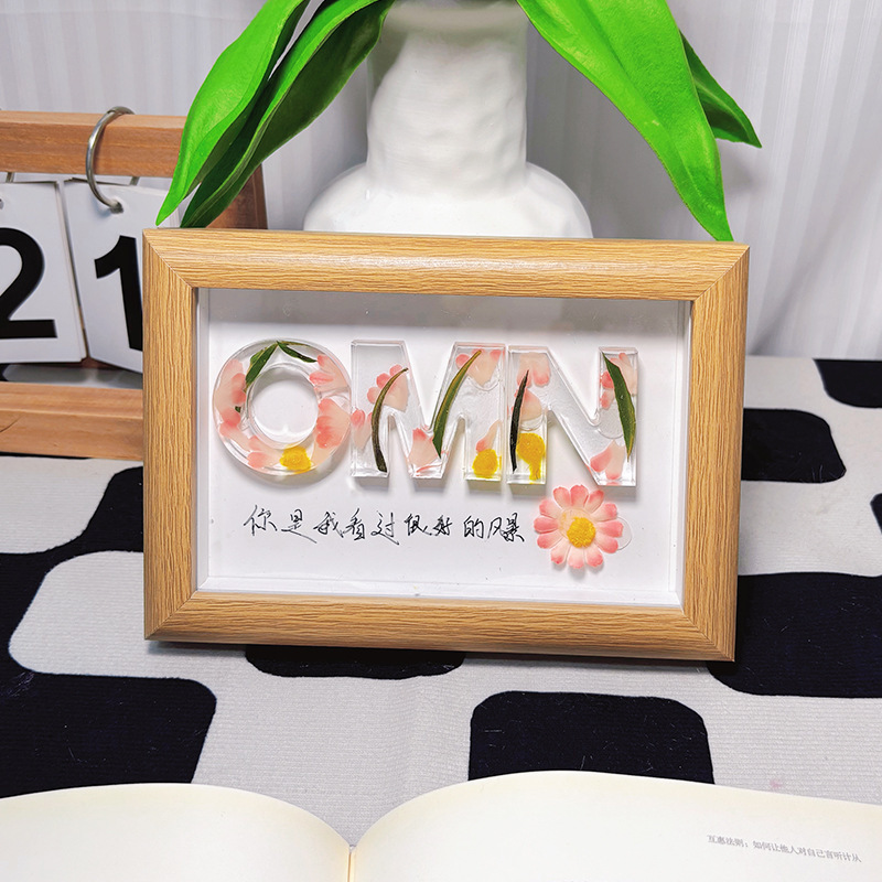 DIY Handmade Resin Letter Photo Frame Ornaments Office Bedside Decoration Birthday Gift Letter Dried Flowers Resin