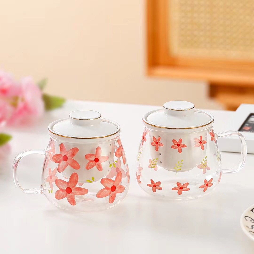 Corazón de niña creativa flor taza de té de vidrio de alto valor personal regalo de oficina taza de agua simple taza roja en línea