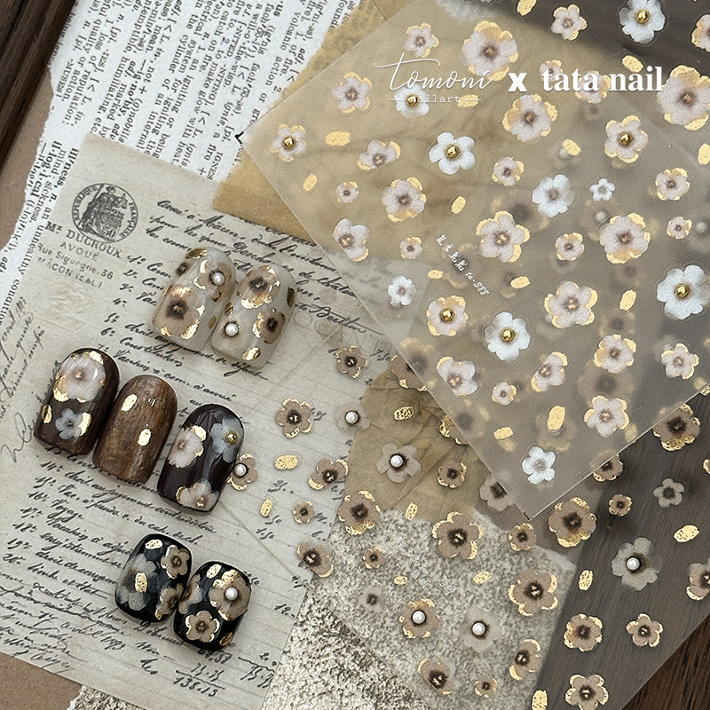 Red de celebridades de la red nueva flor de metal de diamantes de cristal pequeña pegatina de uñas difuminado japonés uñas retro flor retro TA388 al por mayor