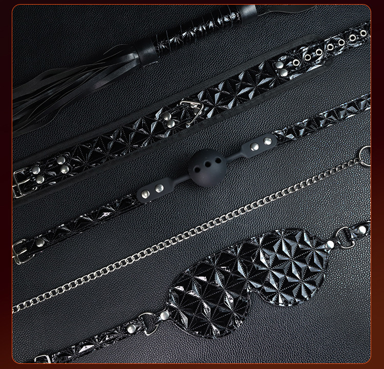 SM Bondage Handcuffs Set 8-Piece Alloy and Leather Restraint Kit in Black — detail image 16