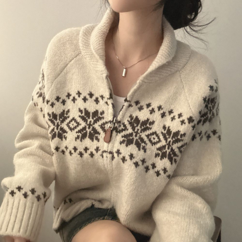 Chique coreano otoño invierno nicho retro Jacquard diseño suelto multifacé camiseta de manga larga suéter chaqueta mujer image 2