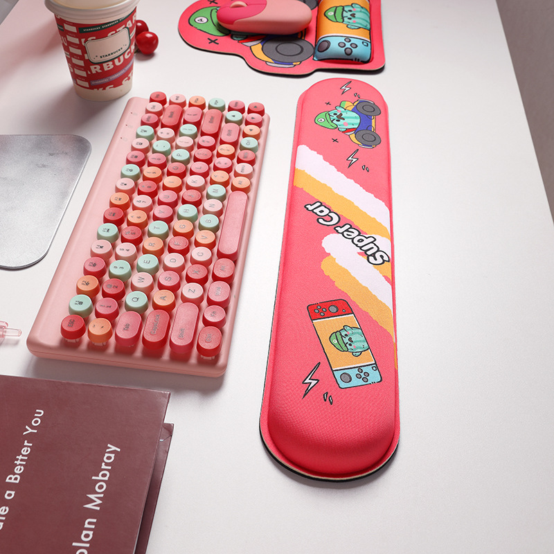 Alfombrillas de ratón transfronterizas, divertidas y variadas, reposamuñecas, alfombrillas de ratón de alta calidad con formas especiales, alfombrillas de ratón de dibujos animados para hombres y mujeres