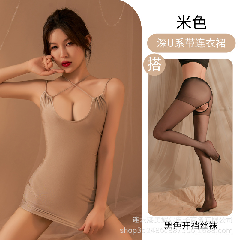 피부색 + 검정색 오픈 스타킹
