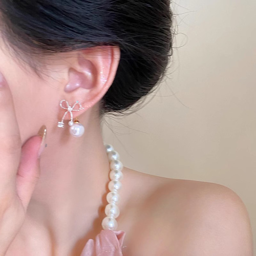 Simple Zircon bow earrings for women ins trendy Hong Kong style retro pearl earrings internet celebrity earrings