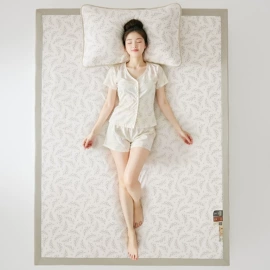 四件套;夏凉被;床罩床笠