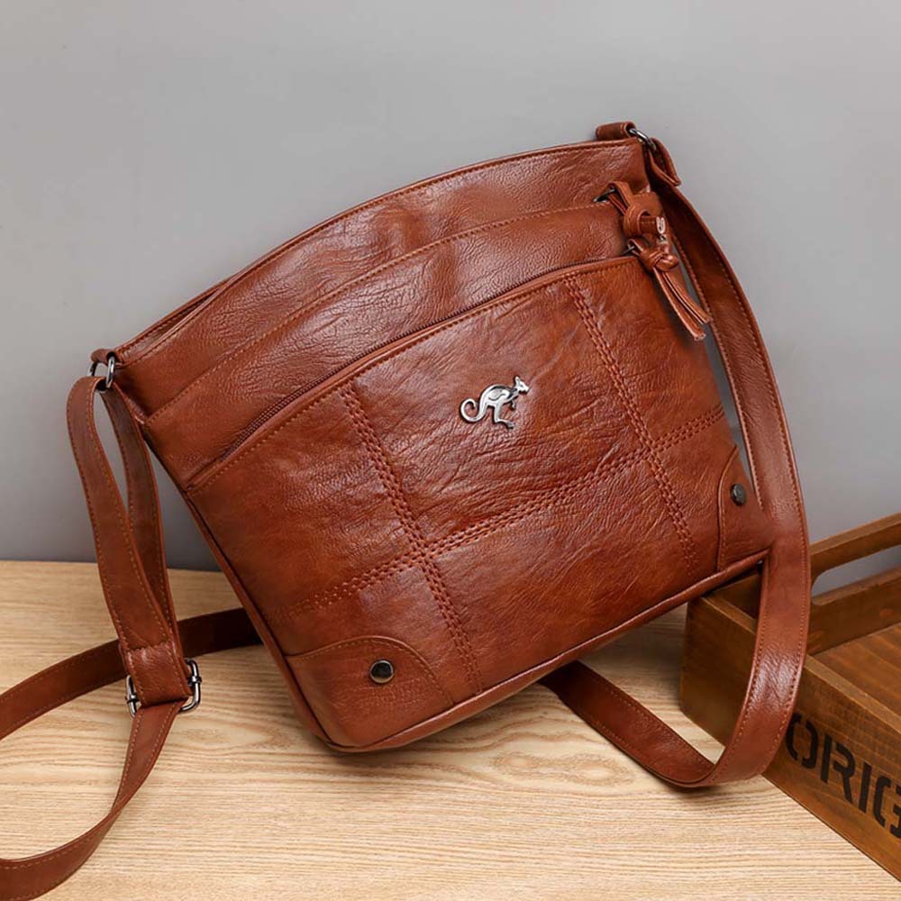 trend fashionable capacious one-shoulder bag for leisure