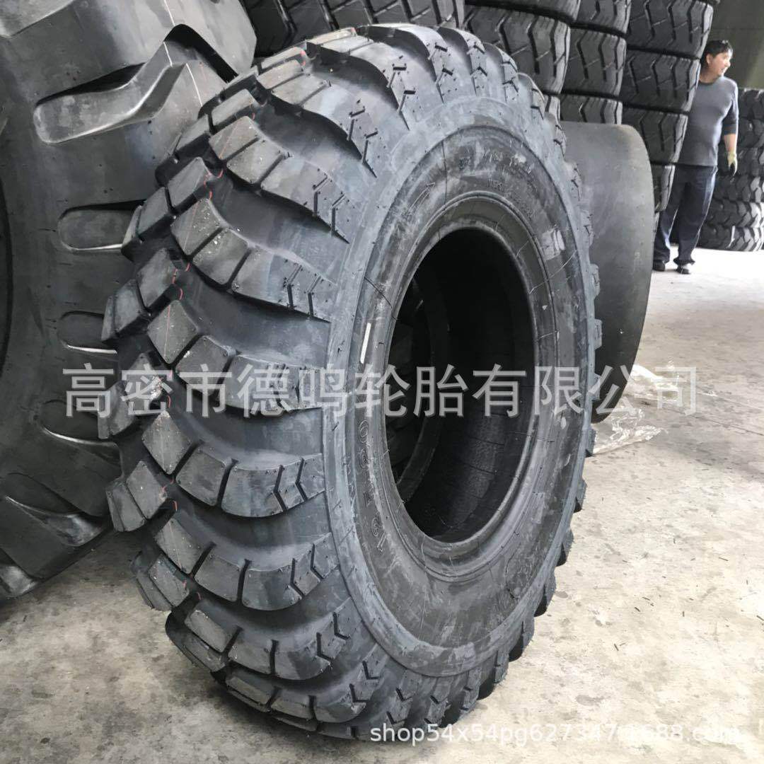 Neumático de camión todoterreno 13-20 12.5-20 camión de espiga de nylon E-2 Shaanxi Automobile SX2150