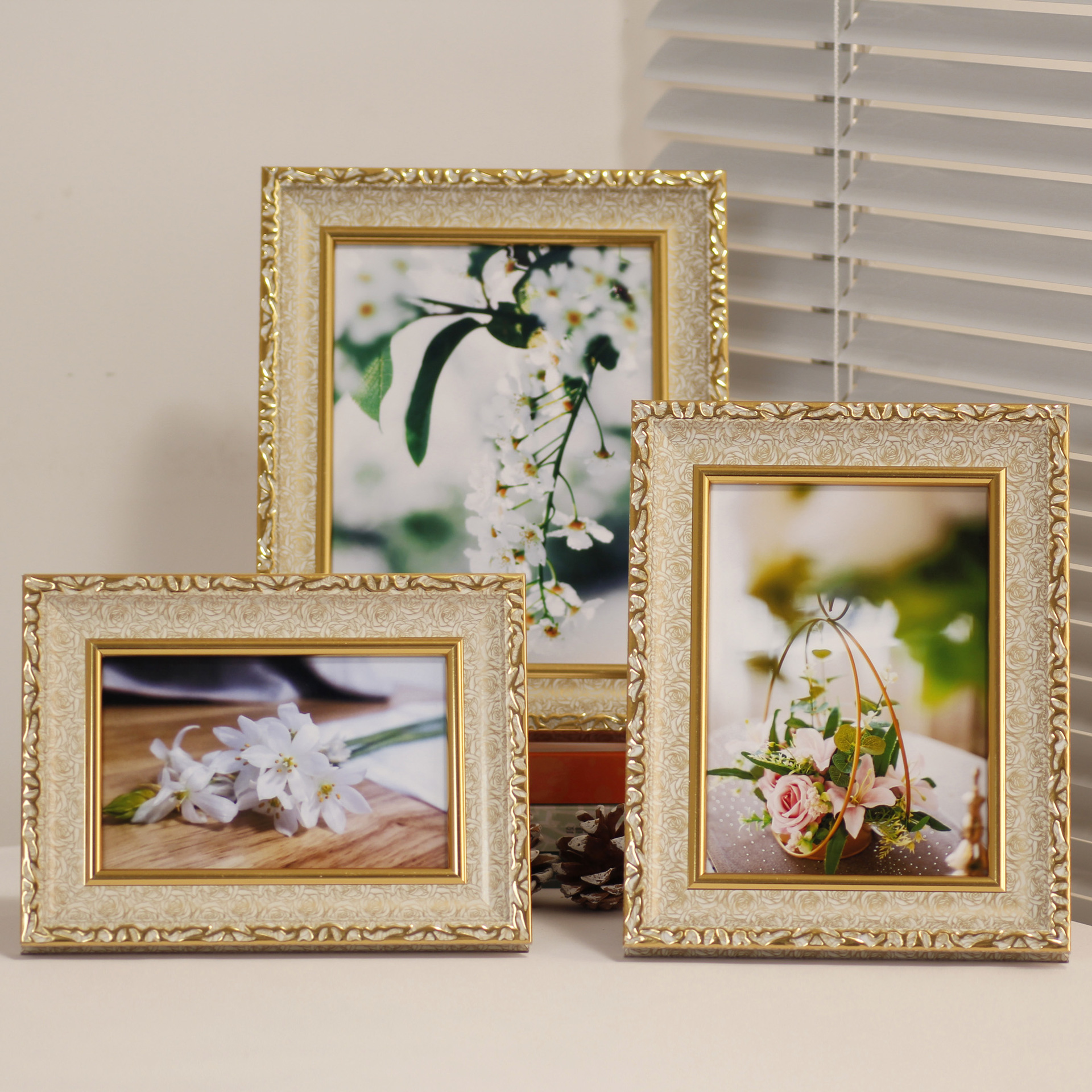 British style photo frame table factory wholesale creative wall photo album frame picture frame 6781012 inch a45 plastic living room